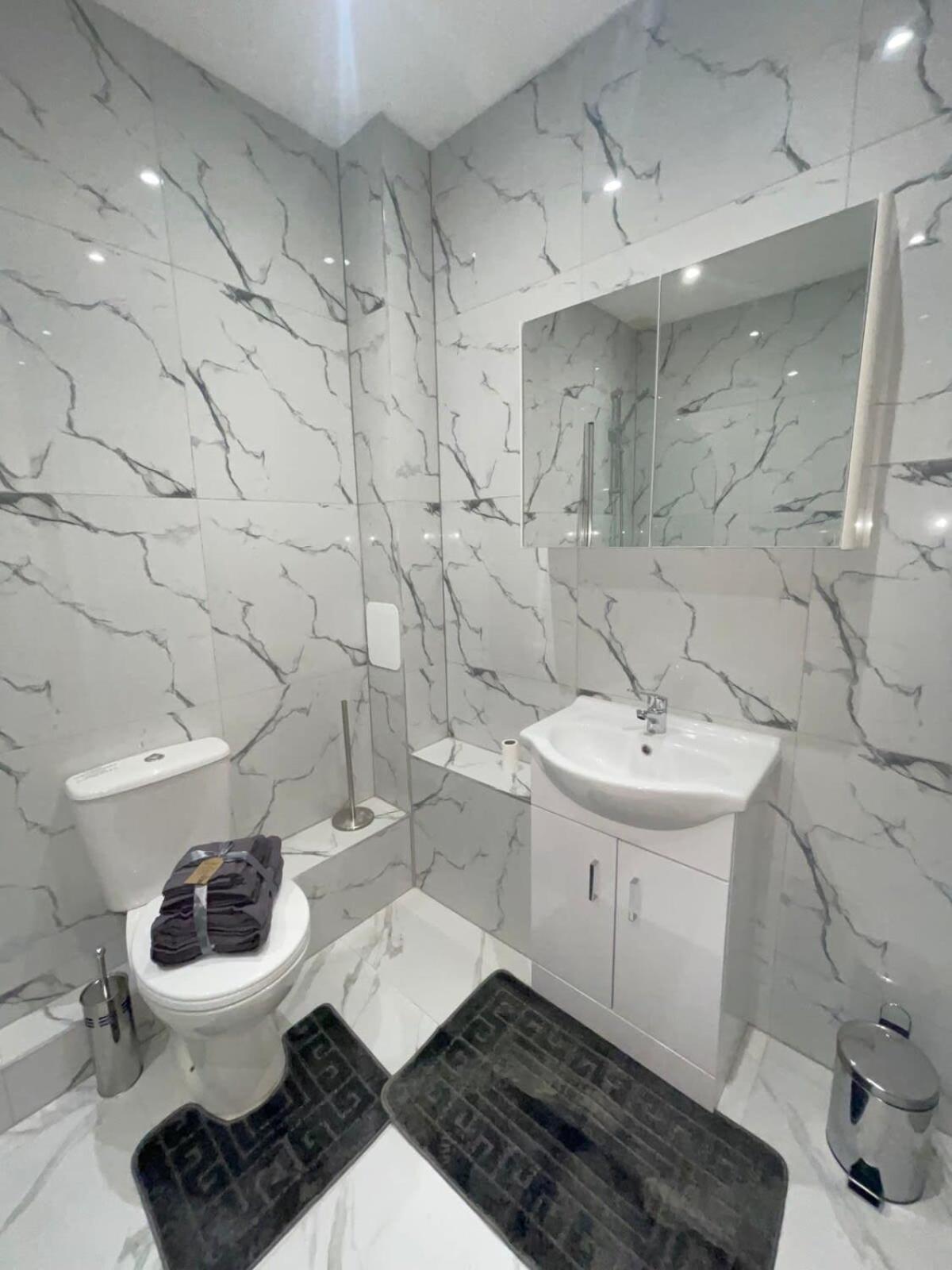 1 Bedroom Apartment - Flitwick - Contractor Friendly - Tourist Ready - Full Kitchen - Wifi - Smart Tv - Sofa Bed - Free Parking - Ideal For Short Or Long Stays Exterior foto